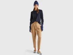 Dark blue crew neck sweater in cashmere and wool blend