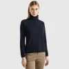 Dark blue turtleneck sweater in cashmere and wool blend