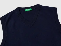 Dark blue vest in pure Merino wool