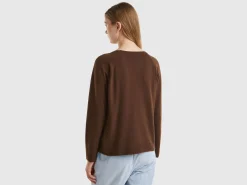 Dark brown crew neck sweater in wool and cashmere blend
