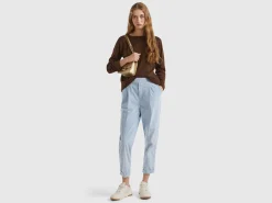 Dark brown crew neck sweater in wool and cashmere blend