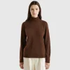 Dark brown turtleneck in wool and cashmere blend