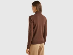 Dark brown turtleneck sweater in pure Merino wool