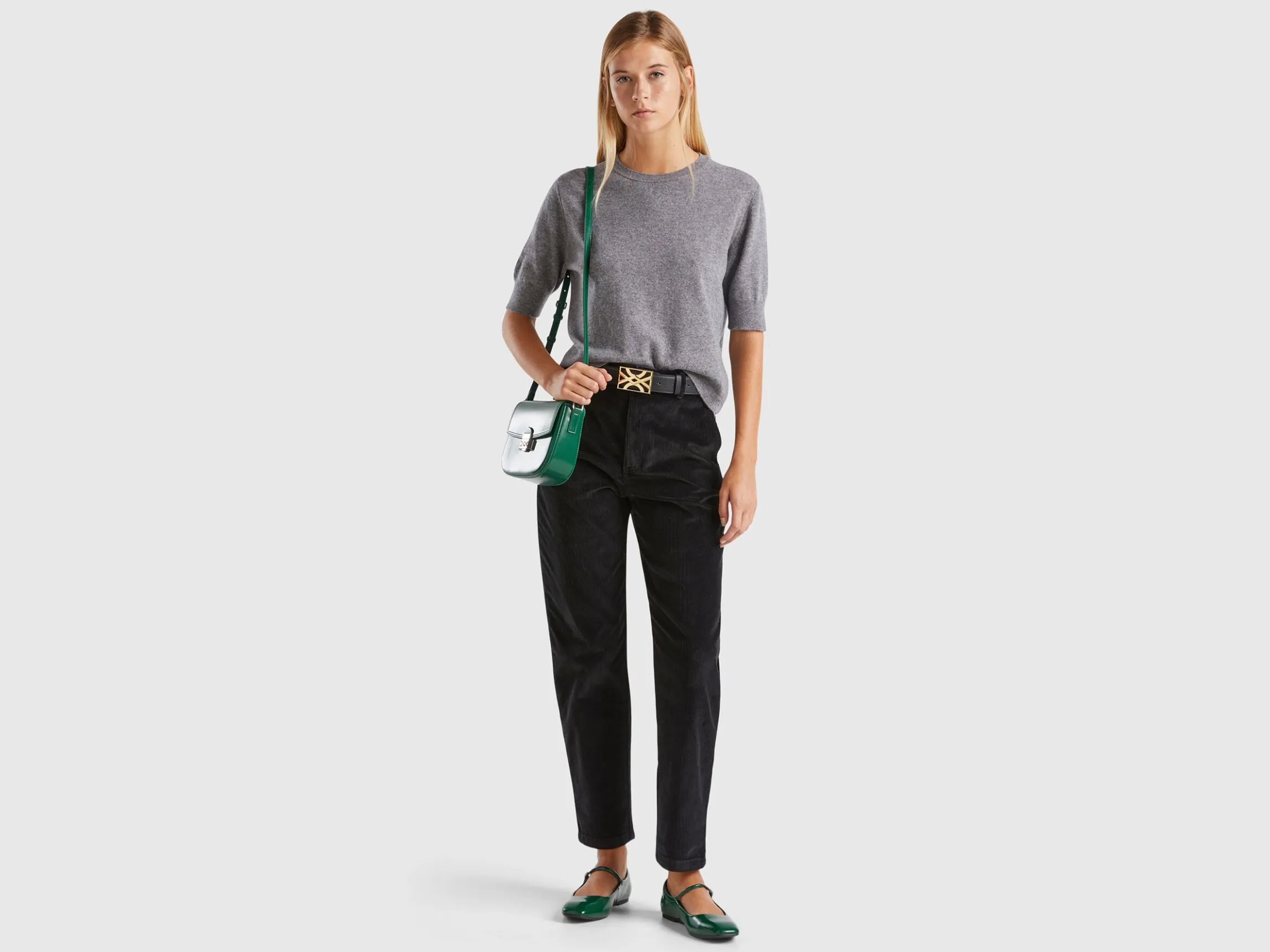Dark gray short sleeve sweater in pure Merino wool