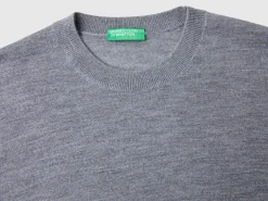 Dark gray sweater in pure Merino wool