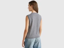 Dark gray vest in pure Merino wool