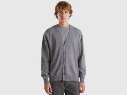 Dark gray V-neck cardigan in pure Merino wool