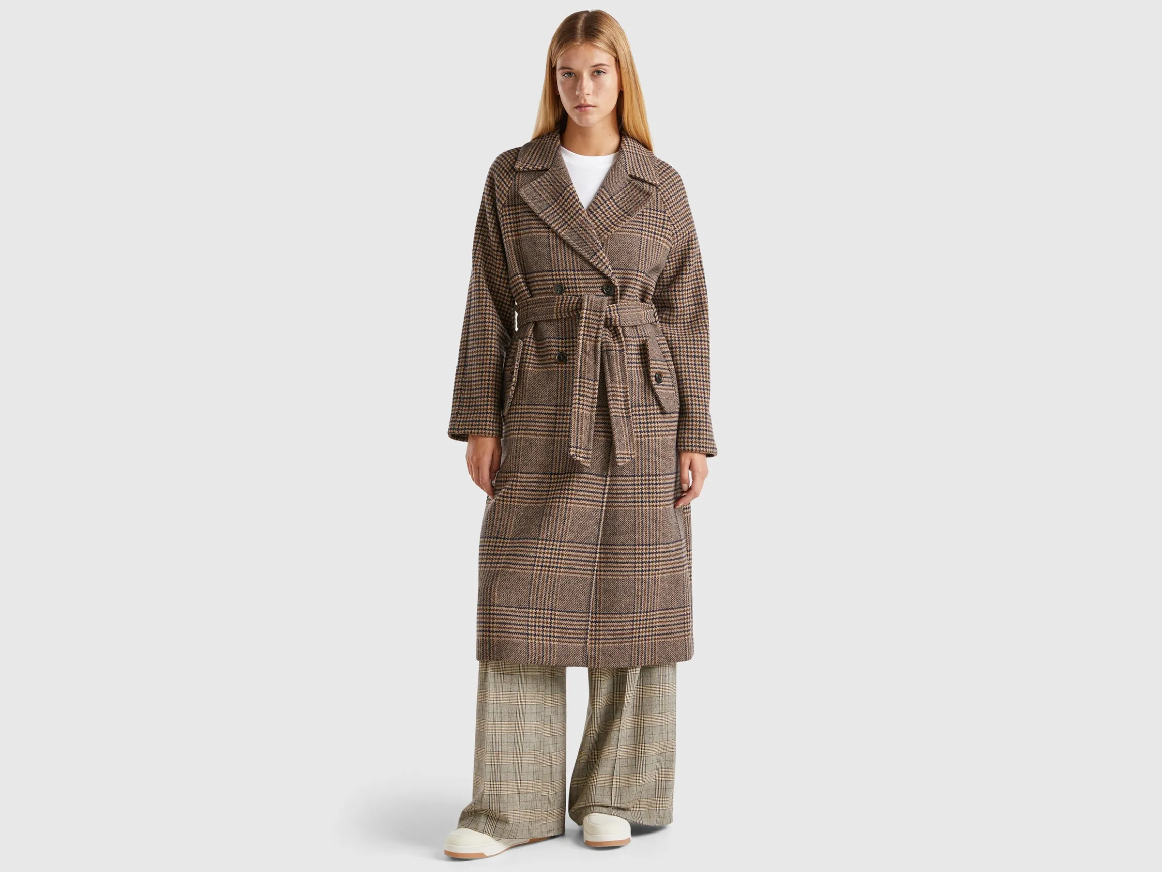 Double-breasted Prince of Wales coat