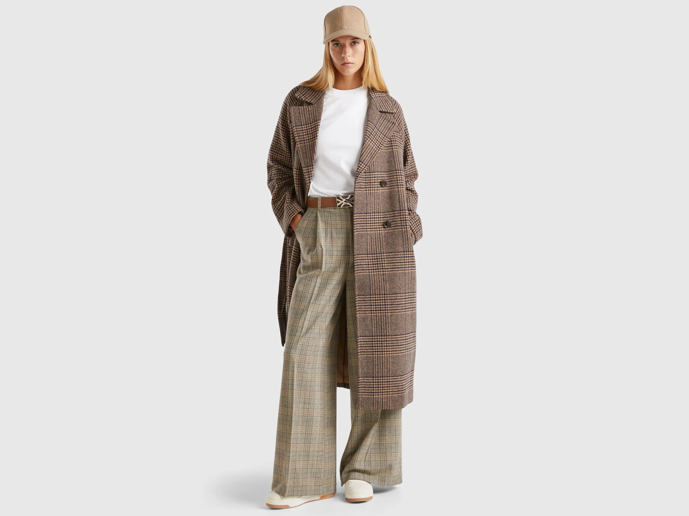 Double-breasted Prince of Wales coat