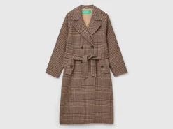 Double-breasted Prince of Wales coat