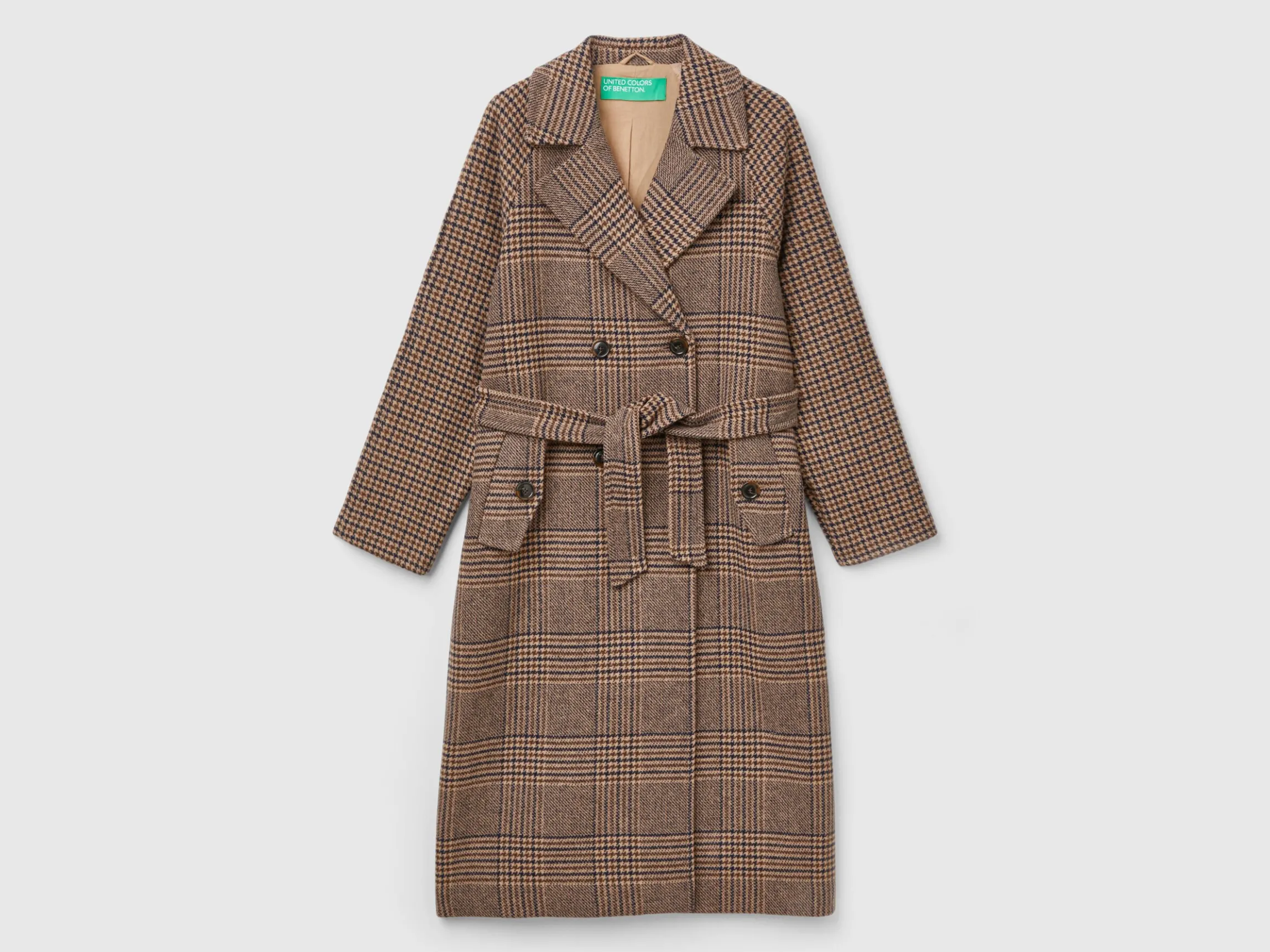Double-breasted Prince of Wales coat