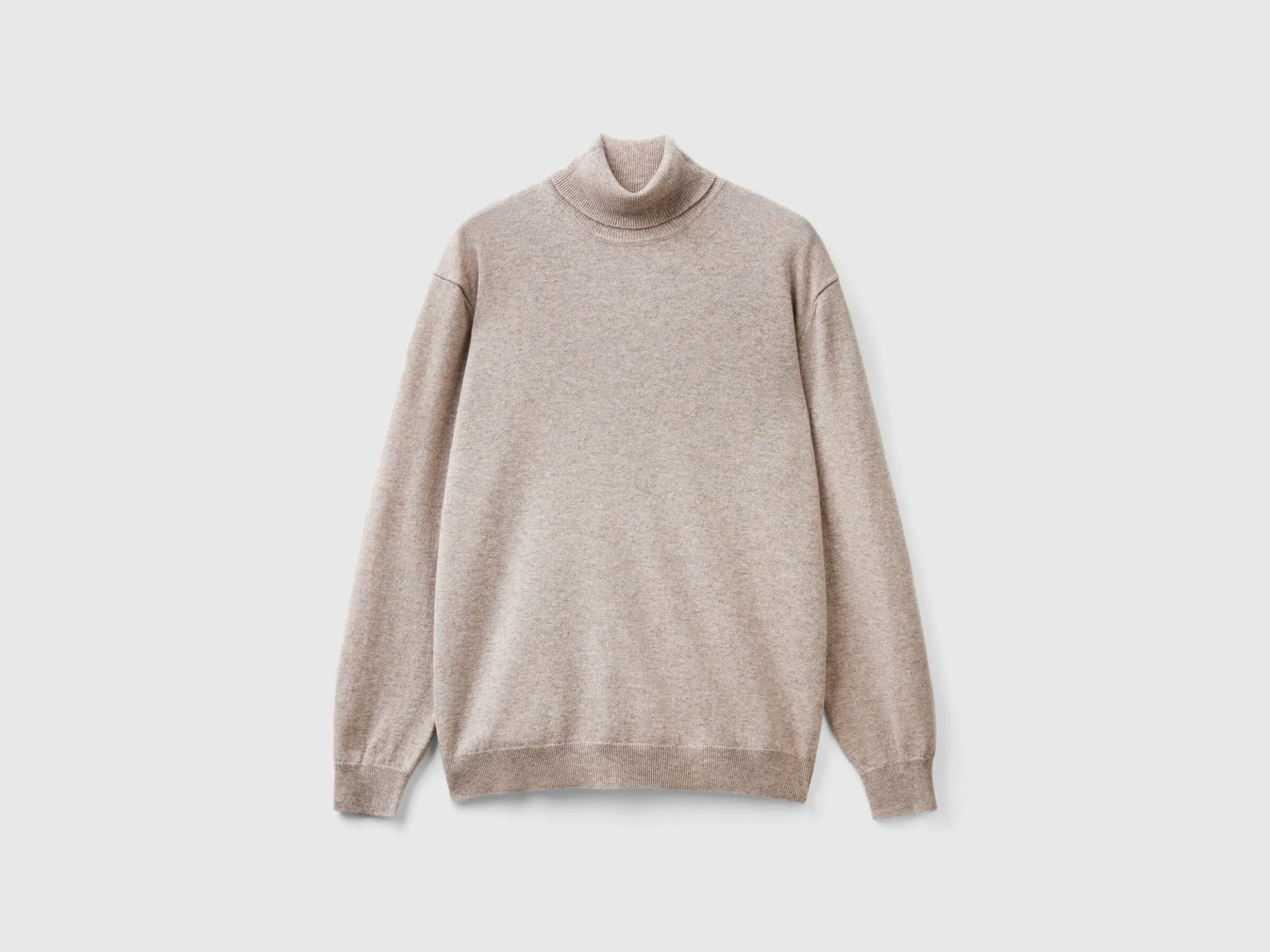 Dove gray turtleneck in pure Merino wool