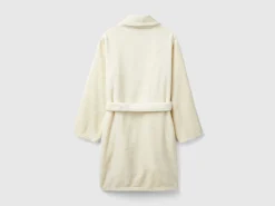 Dressing gown in faux fur