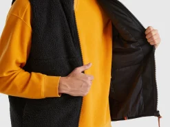 Faux fur vest in nylon
