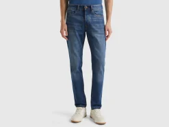 Five pocket slim fit jeans