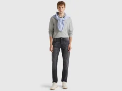 Five pocket slim fit jeans