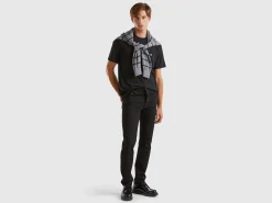 Five pocket slim fit jeans