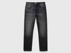 Five pocket slim fit jeans