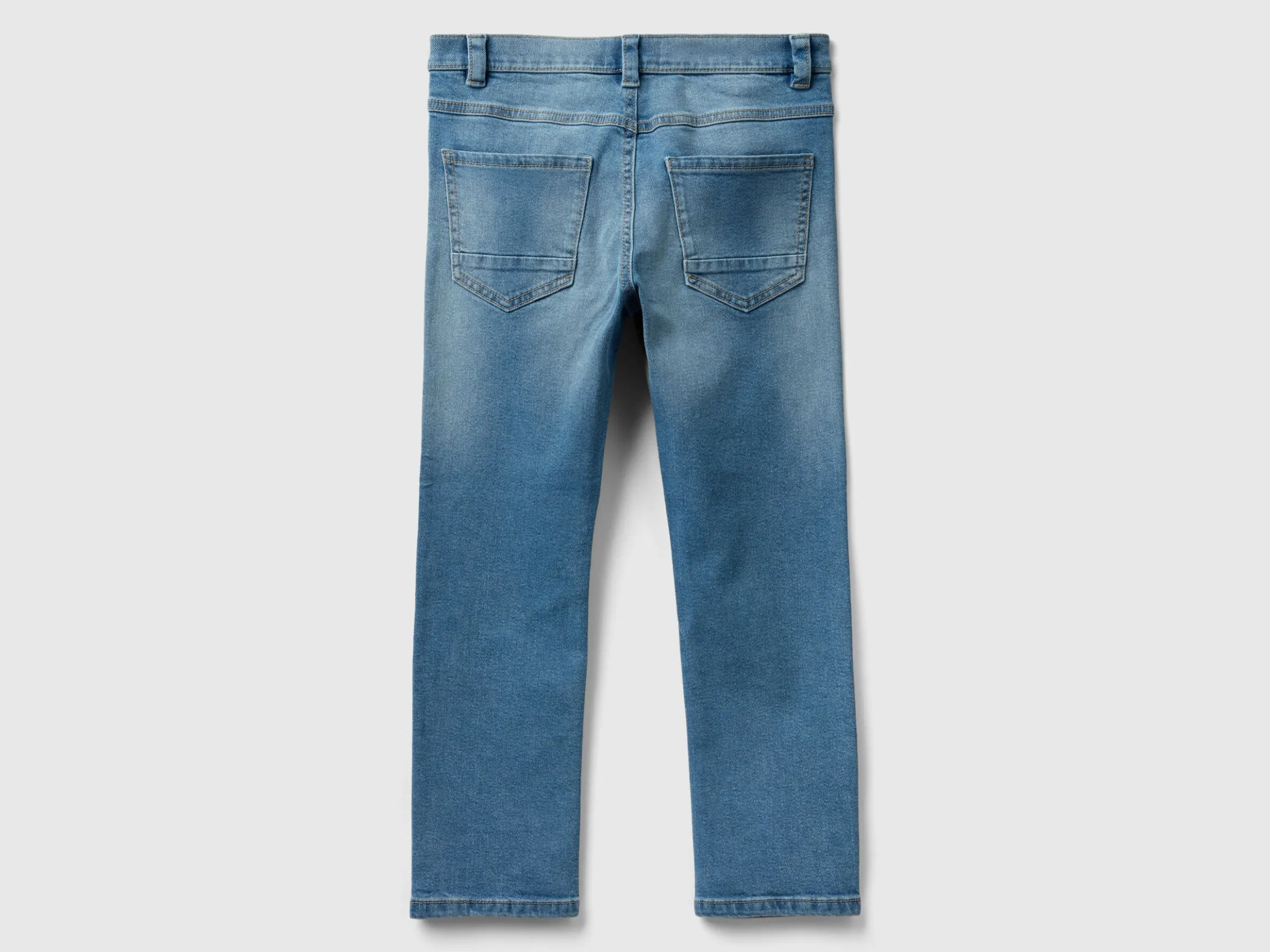 five-pocket jeans