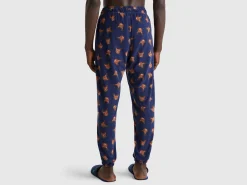 Fleece trousers with reindeer print