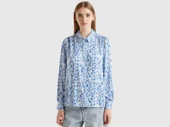 Flowy heart shirt