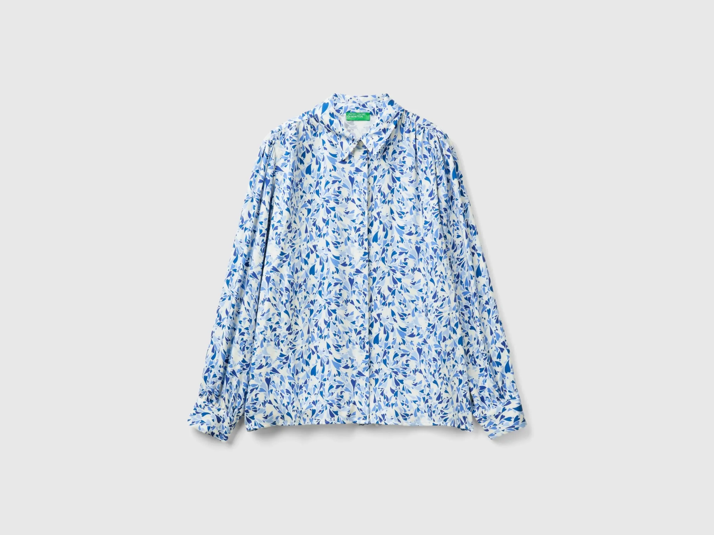 Flowy heart shirt