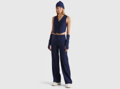 Flowy high-waisted trousers