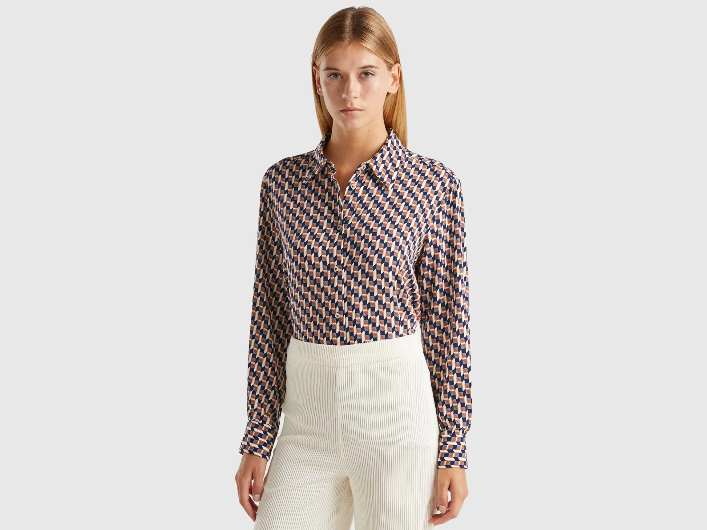 Flowy patterned shirt