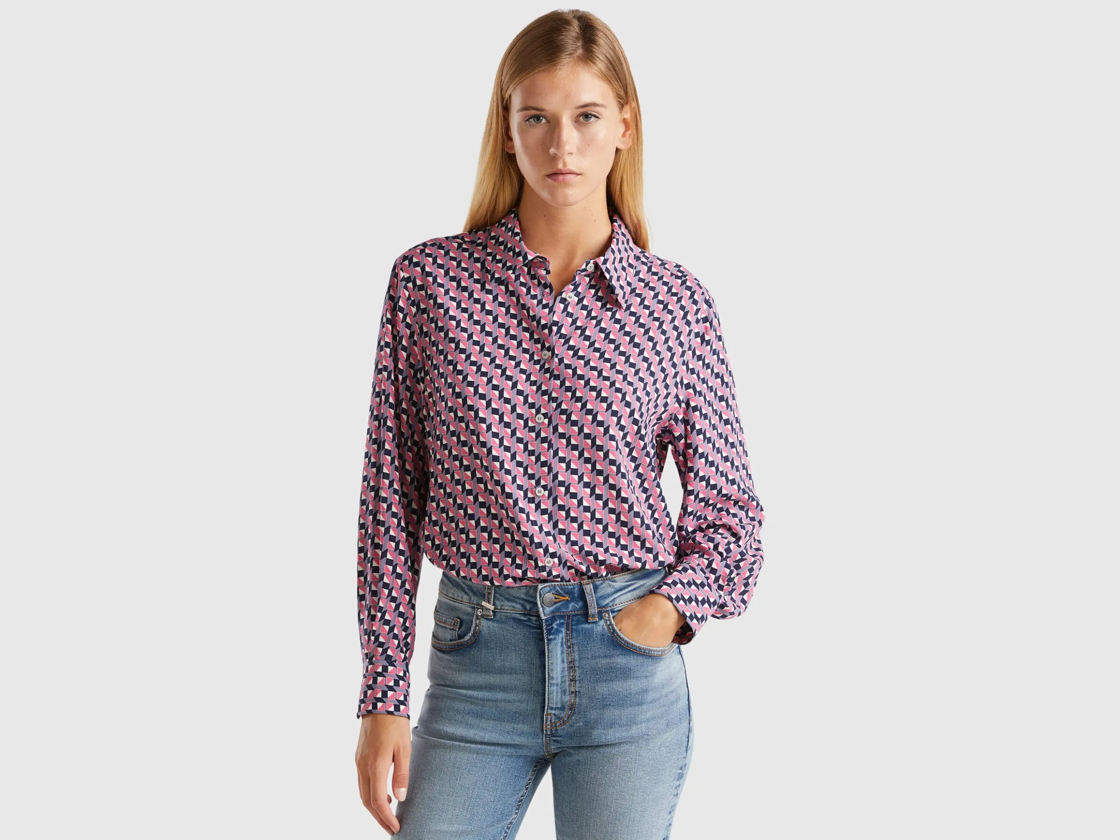 Flowy patterned shirt