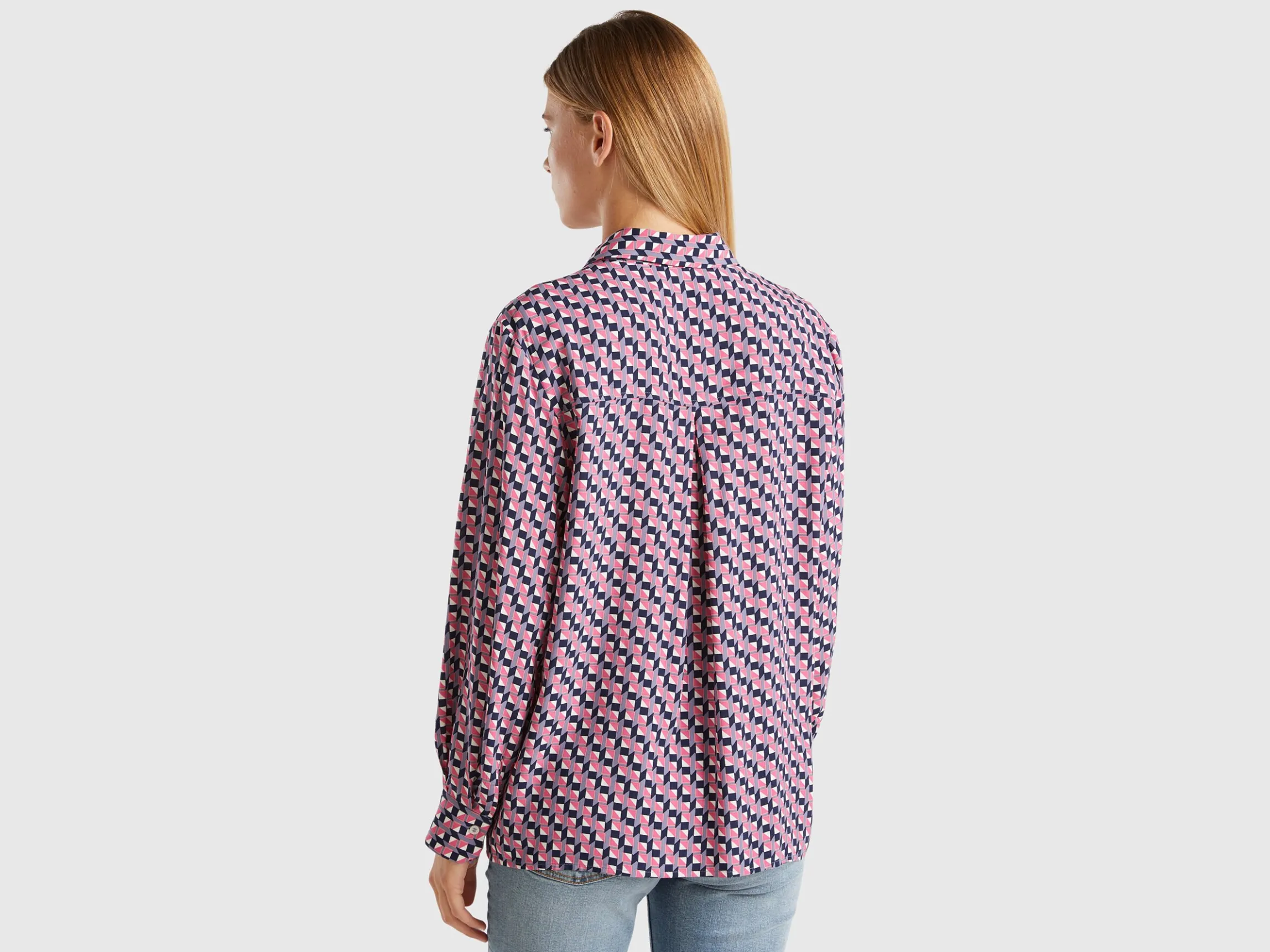 Flowy patterned shirt
