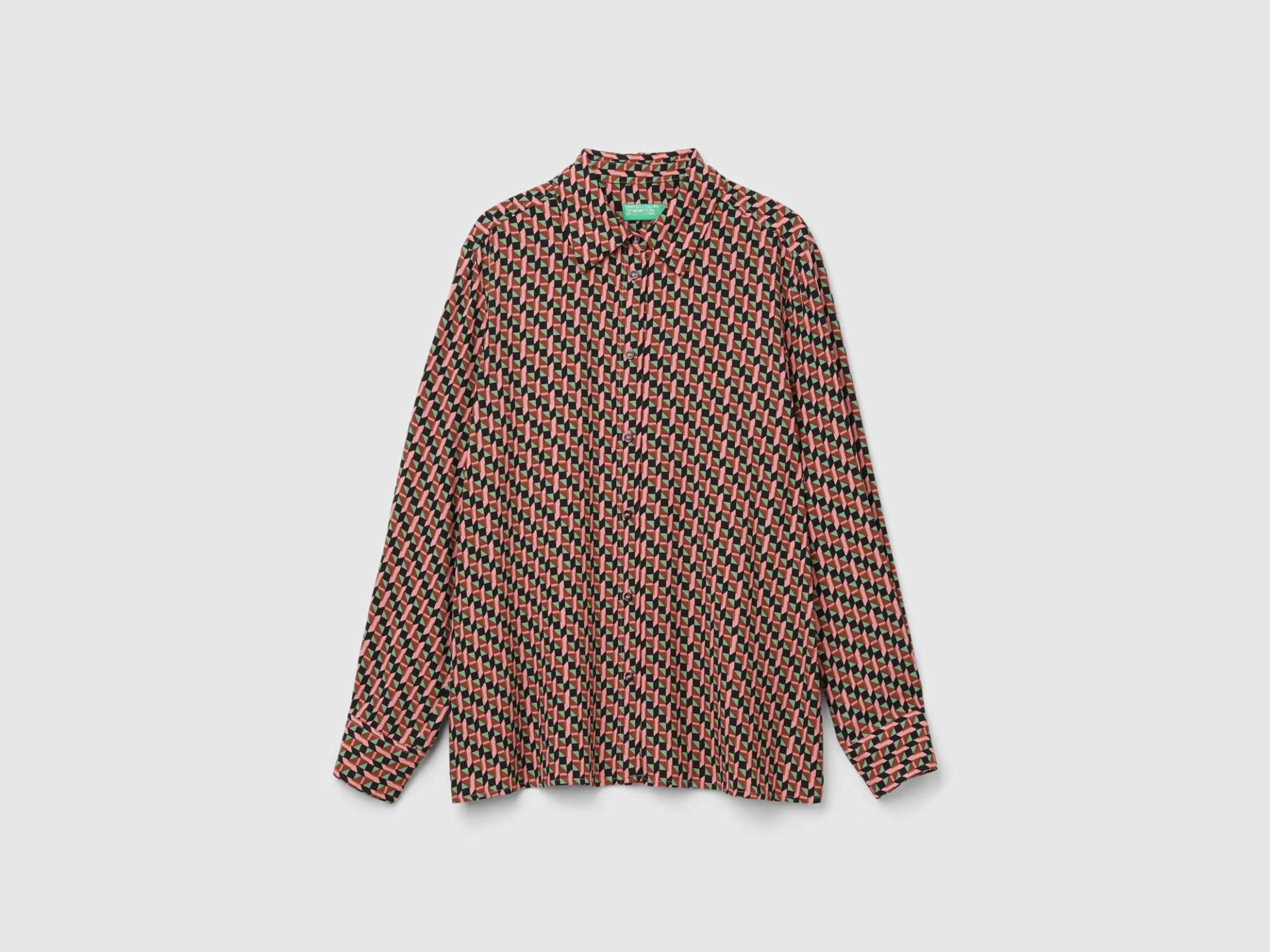 Flowy patterned shirt