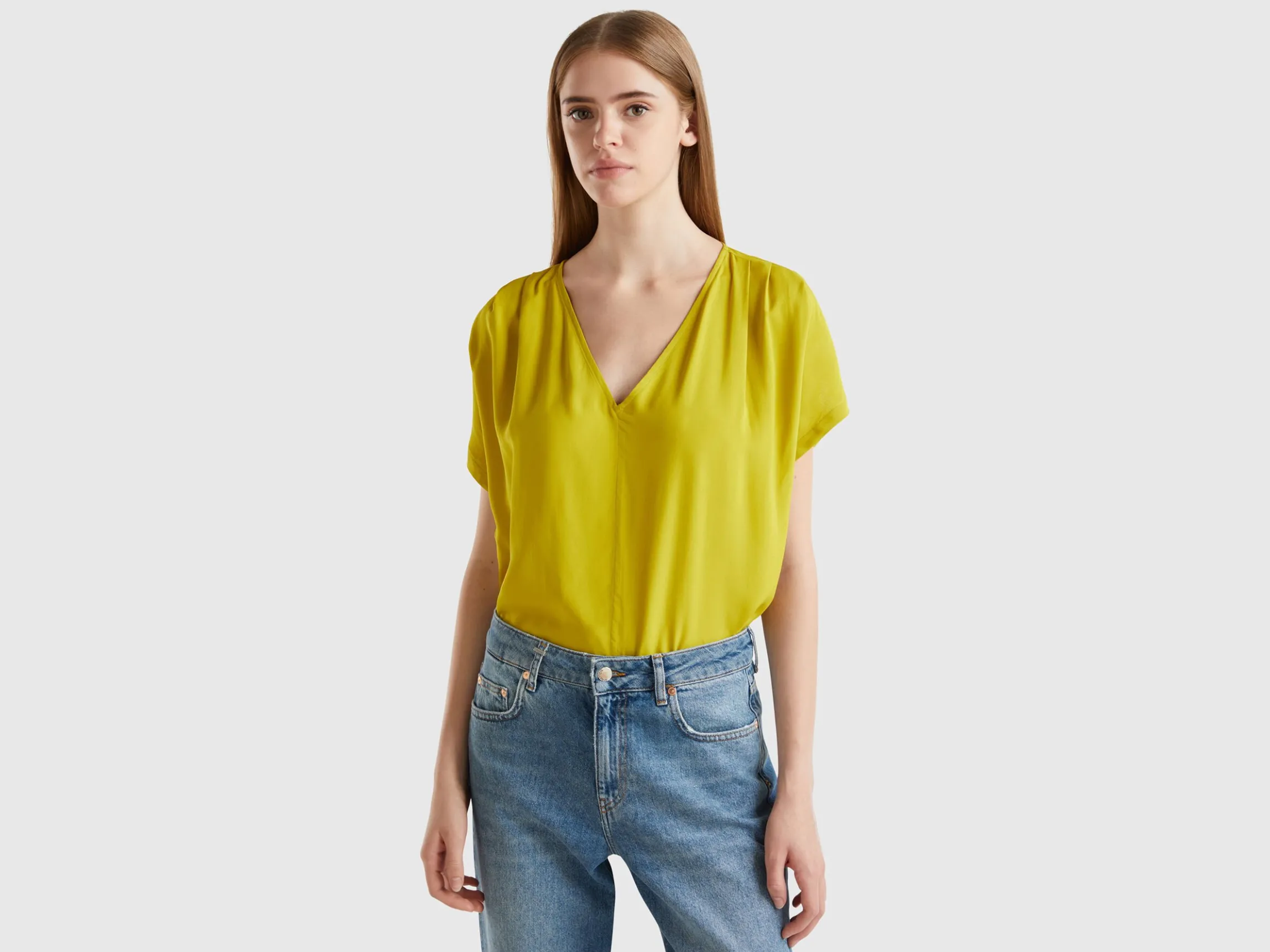 Flowy short sleeve blouse