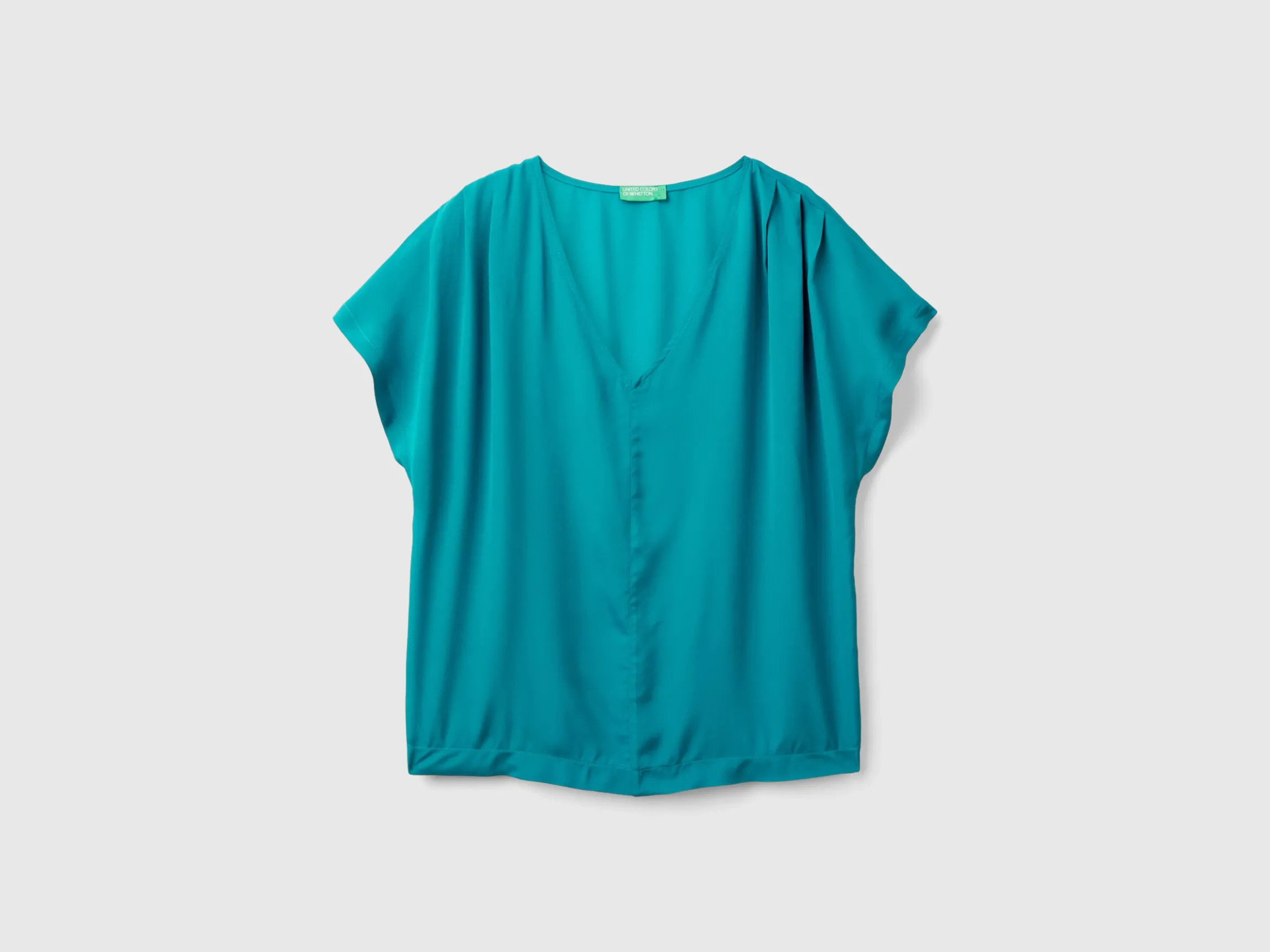 Flowy short sleeve blouse