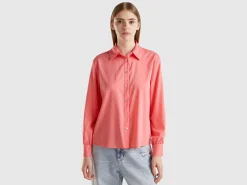 Flowy stretch shirt