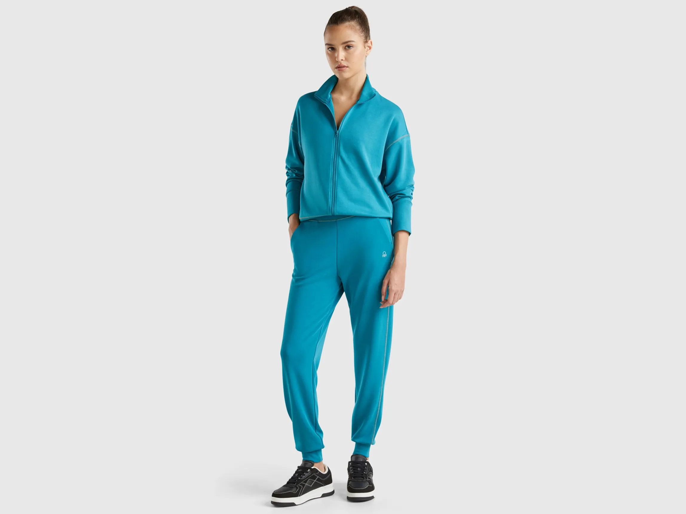 Flowy stretch trousers