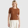 Flowy sweater with short sleeves