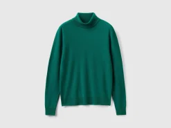 Forest green turtleneck sweater in pure Merino wool