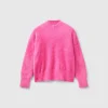 Furry yarn sweater