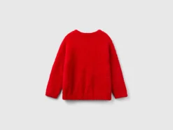 Furry yarn sweater