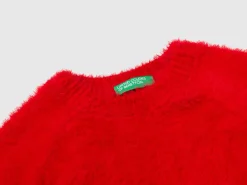 Furry yarn sweater