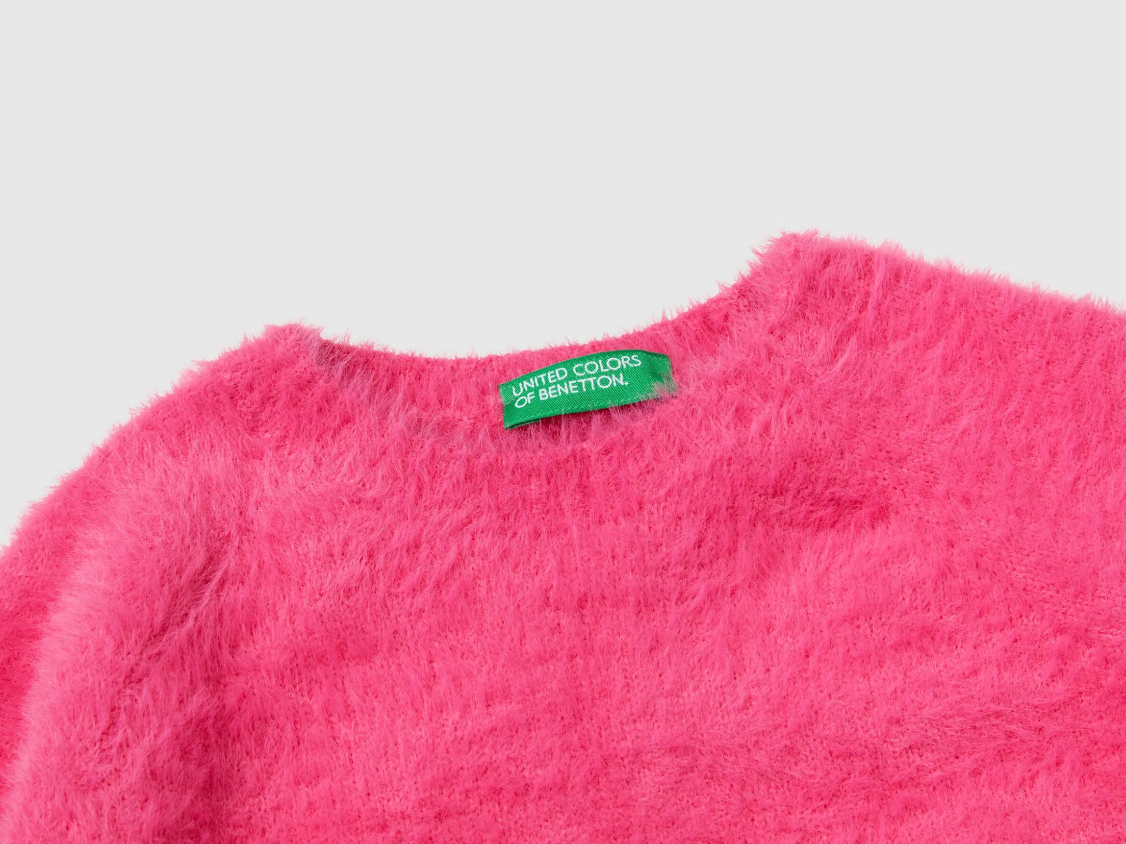 Furry yarn sweater
