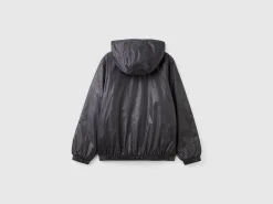 Glossy jacket with zip and hood