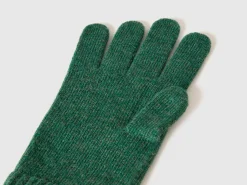 Gloves in pure virgin wool