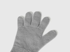 Gloves in stretch wool blend
