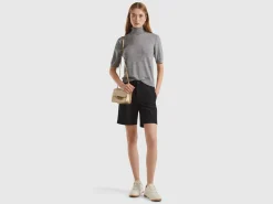 Gray short sleeve turtleneck in cashmere blend