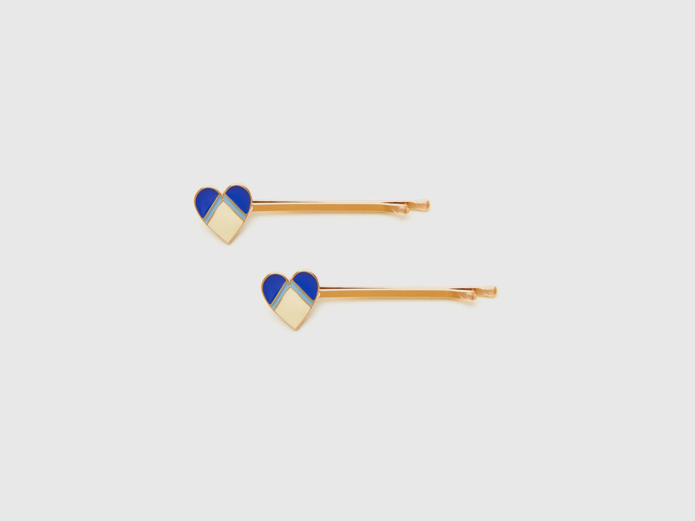 Hairpins with heart
