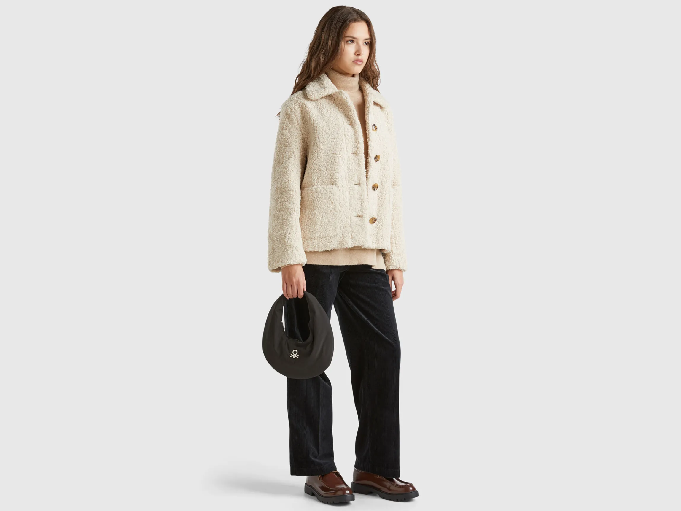 Half moon shoulder bag