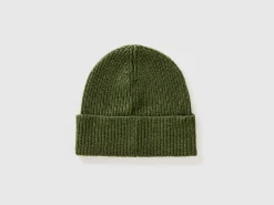 Hat in cashmere and wool blend