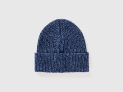 Hat in cashmere and wool blend