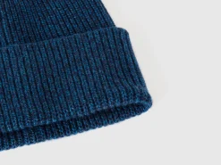 Hat in cashmere and wool blend